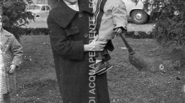 CB2.43.2 Carnevale 1963 - Mamma con Bambino